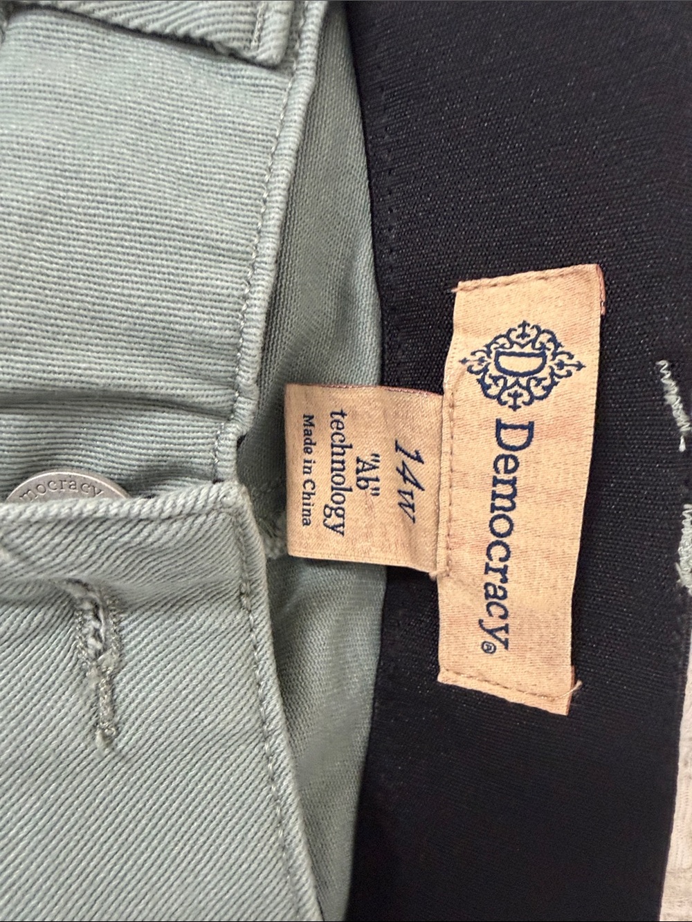 Sonoma Sage Green Women's Jeans Democracy Size 14W - Picture 2 of 5